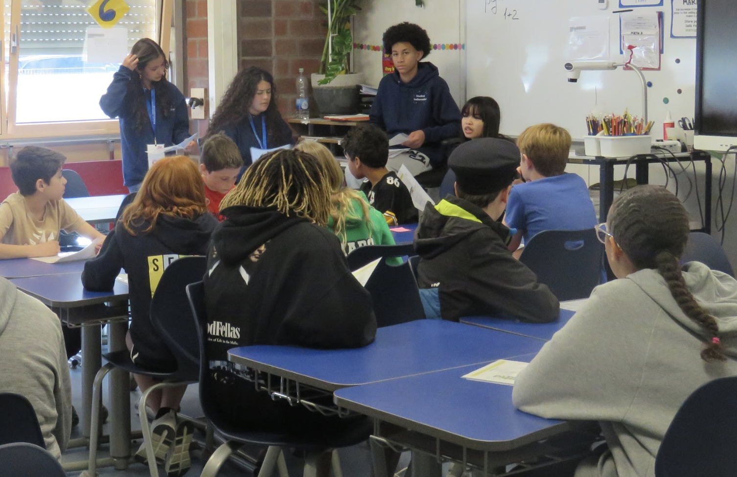 5th grade students attend orientation at Patch MS